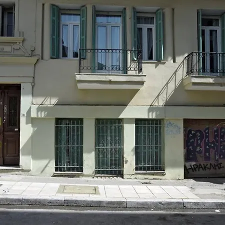 公寓 Modern In The City Center 塞萨洛尼基
